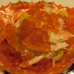 銀座 しのはら - カニ、いくら、銀杏、食用菊を使った料理
