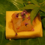 銀座 しのはら - 北海道産ボタンエビとウニ豆腐