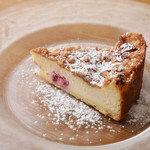 Brochette - フランボワーズのチーズケーキ