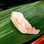 吉野寿司 - 真鯛