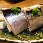 Izakaya Tokkuri - 鯖寿司