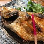 小魚料理 とみ助 - 喉黒の塩焼は頂点の味わい