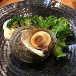 小魚料理 とみ助 - サザエ壺焼き