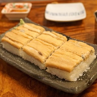 Izakaya Ooedo - あなごの押し寿司