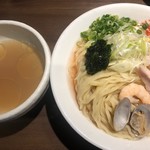 つけ麺一燈 - 海老と浅利の和えつけ麺