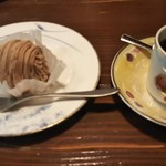 雪詩慕雲 - 渋皮栗のモンブラン、パプアニューギニア
      珈琲。