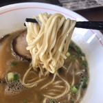 中華そば まる乃 - 平打麺
