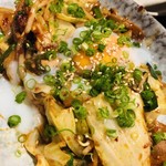おでん酒家 KOH - 温玉豚キムチ