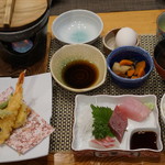 うえだや - すき焼き様までついて1680円