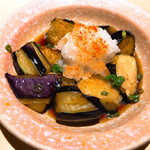 Fried eggplant with grated ponzu sauce