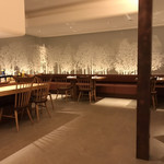 ピアット スズキ チンクエ - 入り口から