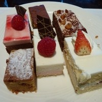 グラスコート - ケーキたくさん