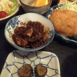 千代寿司 - 漬物　コンニャクの肉味噌煮