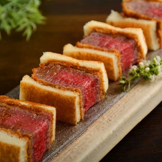 Exactly the best! “Katsu sandwich” made with chateaubriand from Japanese black beef