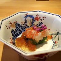 赤坂 藤田 - 車海老、オクラ、梅ジュレ