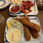 おぎ野 - 赤ウィンナーと海老フライ