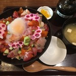 Sapporoginrin - 北海ばらちらし丼御膳(1580円)