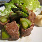 赤垣屋 - アスパラ牛巻き。美味しい【2012.2月】
