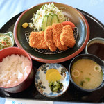 サンライズヒルズ カントリークラブ - 国産豚ヒレカツ定食