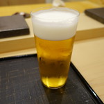あま木 - 薄張りガラスで飲む生ビールは美味しい♪