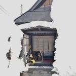 魚沼茶房 - お店の入り口付近（2月冬景色）です