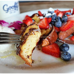 Goofy Cafe & Dine - 
