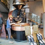 スターバックス リザーブ ロースタリー トウキョウ - 