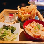 札幌モダンレストラン　えりも亭 - かき揚げ＆つぶ飯