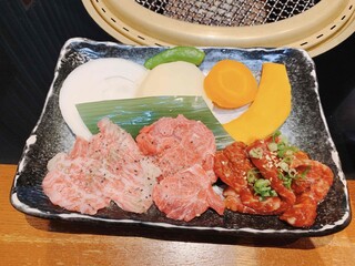 金山で絶品焼肉を食べよう 地元客にも人気のおすすめ12選 食べログまとめ 金山で絶品焼肉を食べよう 地元客にも人気のおすすめ12選 食べログまとめ