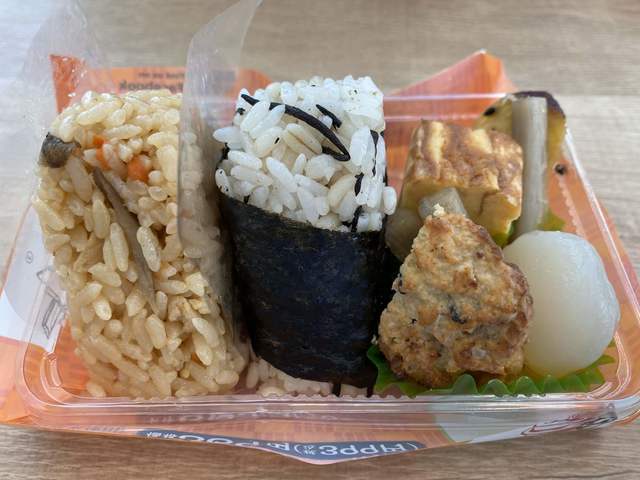 ローソン 東京ビッグサイトエントランス Lawson 東京ビッグサイト その他 食べログ ローソン 東京ビッグサイトエントランス Lawson 東京ビッグサイト その他 食べログ