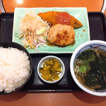 Washoku Sato - 日替り定食
                        （つくねハンバーグ＆魚フライ）