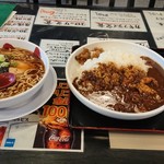 Midori Shiyokudou - ラーメン＆カレーライス大盛り