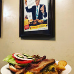 ベーカーバウンス - ベーコンチーズバーガー¥1600