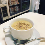 ベーカーバウンス - クラムチャウダー¥350