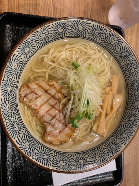 麵屋ふぅふぅ亭 塩ラーメン 神楽坂店>