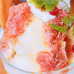 マークオーレカフェ - いちぢくとキャラメルのパフェ７８０円