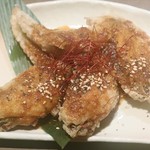 nagoyako-chinsemmonkoshitsutoriginteihanare - ◆鶏手羽の香味揚げ　790円(税別)