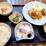 完全個室 つくよみ - 鶏香味揚げ御膳 700円:税込