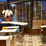 マクドナルド - 店内 (1階)