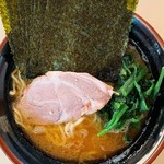 武蔵家 千葉本店 - ラーメン並￥650