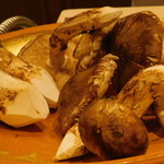 銀座 しのはら - 国産の松茸