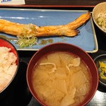 Toraberudainingubadhibadhi - ネギ塩サーモン定食