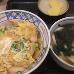 Dondon - 玉子丼定食