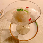 ラ・プロヴァンス - 口直しのシャーベットとブラマンジェ