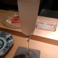鮨よしかわ 恵比寿 - 日本酒スパークリング（水芭蕉）