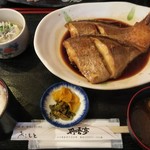 丹吾亭 - 煮魚定食（鯛）1200円