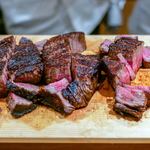 富小路 やま岸 - ☆東さんが焼いた牛ステーキ