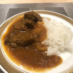 銀座 大石 - 飛騨牛のすじカレー。サラッとしていていくらでも食べられる！
