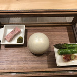 銀座 大石 - パテドカンパーニュ、アスパラのマリネ。