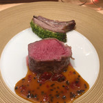 銀座 大石 - 仔羊の包み蒸し焼き。素材がいいからこそできる、和に近いアプローチ。塩少ない！